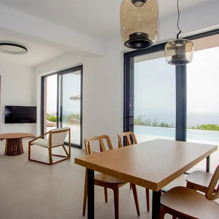 Villa Sea Whisper With Private Pool & Panoramic Sea View